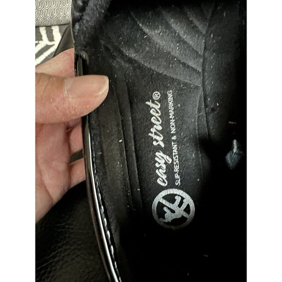 Easy Street Laurie Slip Resistant Comfortable Silver Artisan T1 Shoes Size 6.5M - Picture 11 of 12